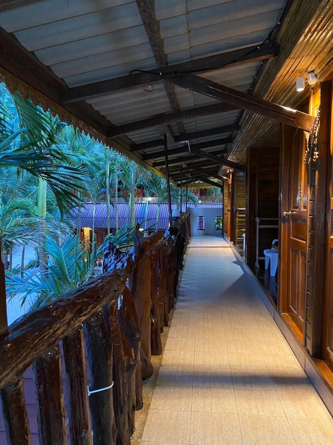 Ruan Mai Naiyang Beach Resort Nai Yang Экстерьер фото