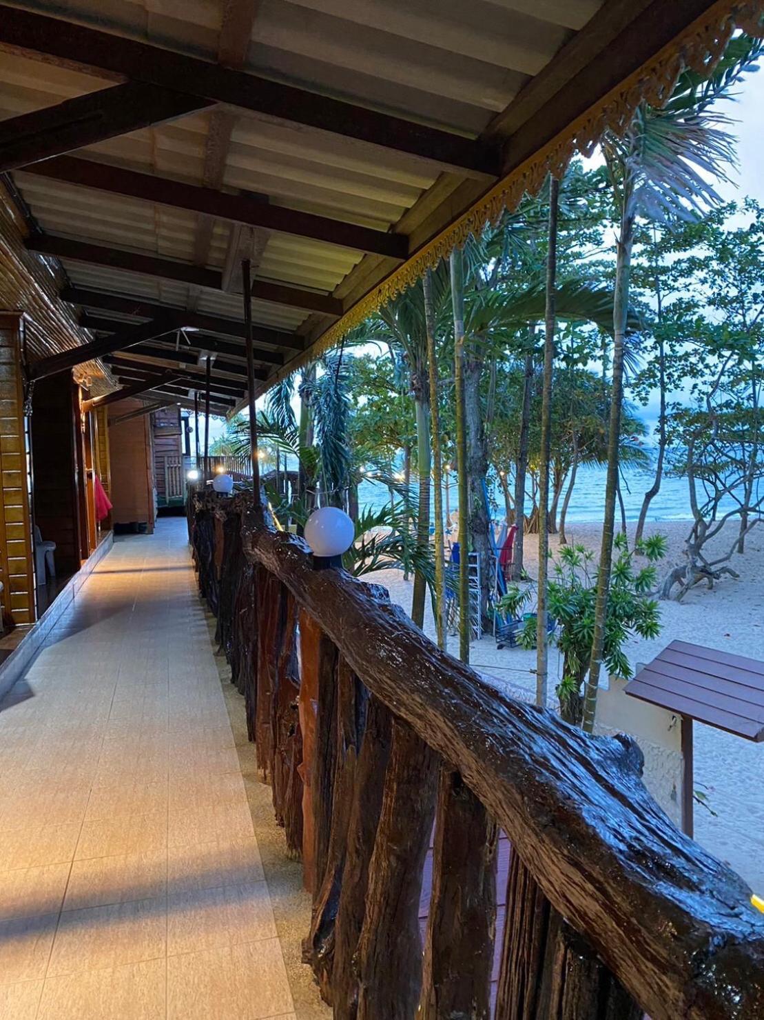 Ruan Mai Naiyang Beach Resort Nai Yang Экстерьер фото